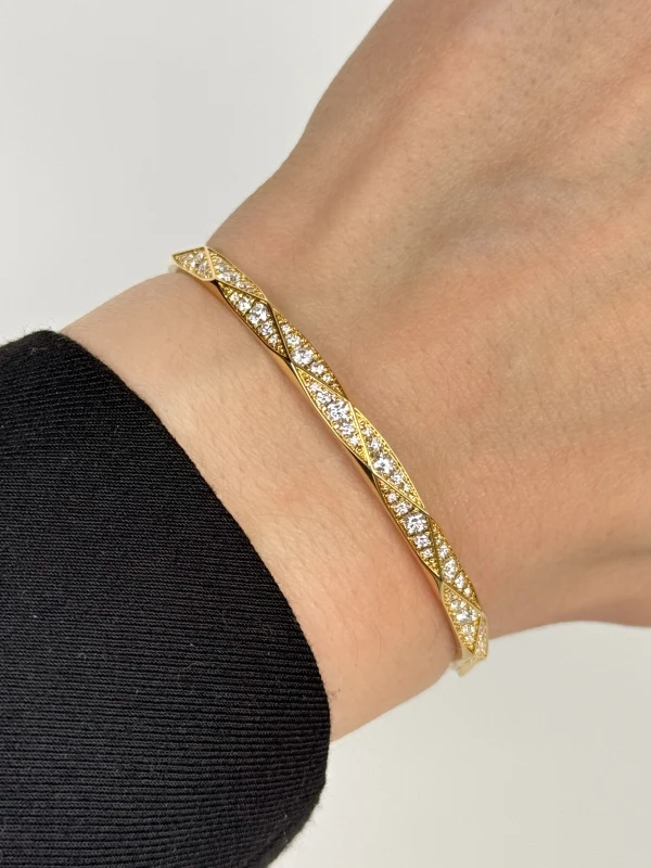 GRAFF Laurence Graff Signature Pavé Diamond Bangle (SIZE 16) RGB604-140 4