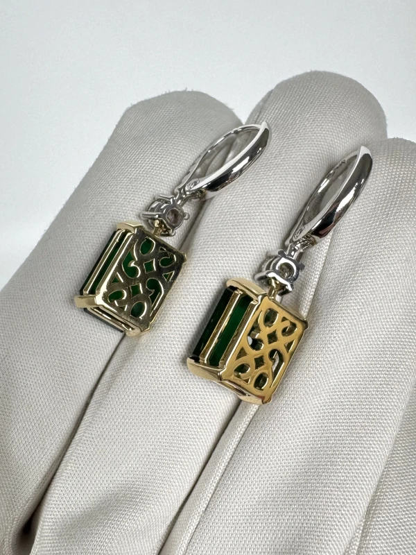 DeRosa Emerald 6.02 - 5.43 ct Vivid Green Earrings (GRS) E929727 6