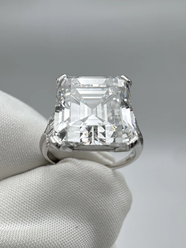 Earrings without a brand EMERALD DIAMOND 8.29 CT G/VS1 RING (SIZE 48) 1232-8.29CT 5