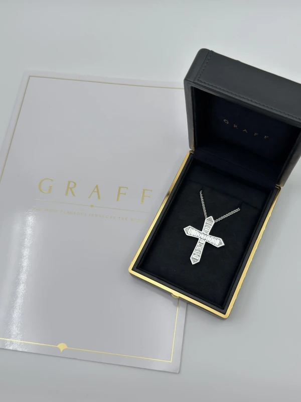 Graff BAGUETTE CUT DIAMOND CROSS PENDANT RGP 9.78 6