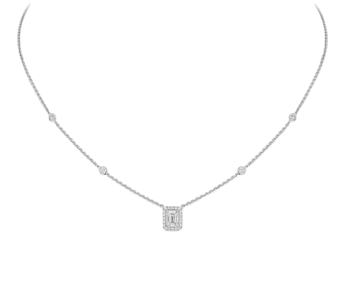 Joy emerald-cut diamond necklace