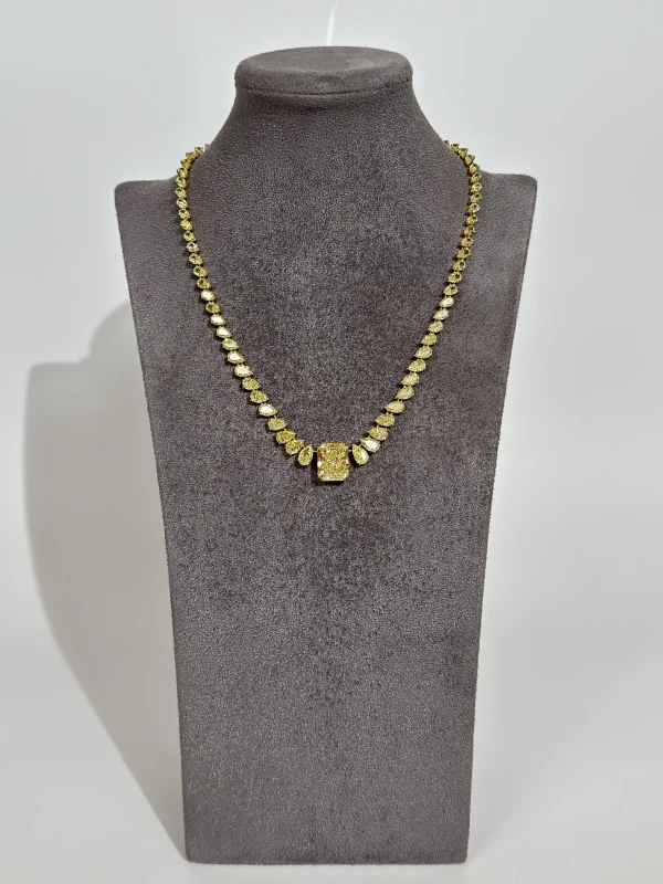 Crivelli FANCY LIGHT YELLOW DIAMOND 10.44 CT NECKLACE 171-3216 3