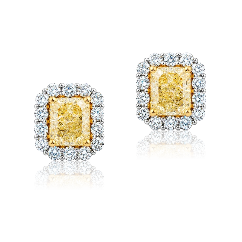 DIAMOND 3.02 - 3.02 CT FANCY LIGHT YELLOW/VVS2-VS1 EARRINGS (GIA)