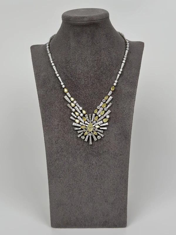 Graff YELLOW AND WHITE DIAMOND 63.78 CT SET RGN330 3