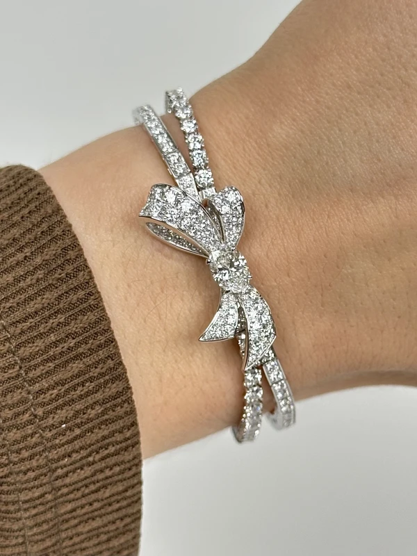 Graff WHITE GOLD DIAMOND BRACELET TILDA'S BOW RGB668 5