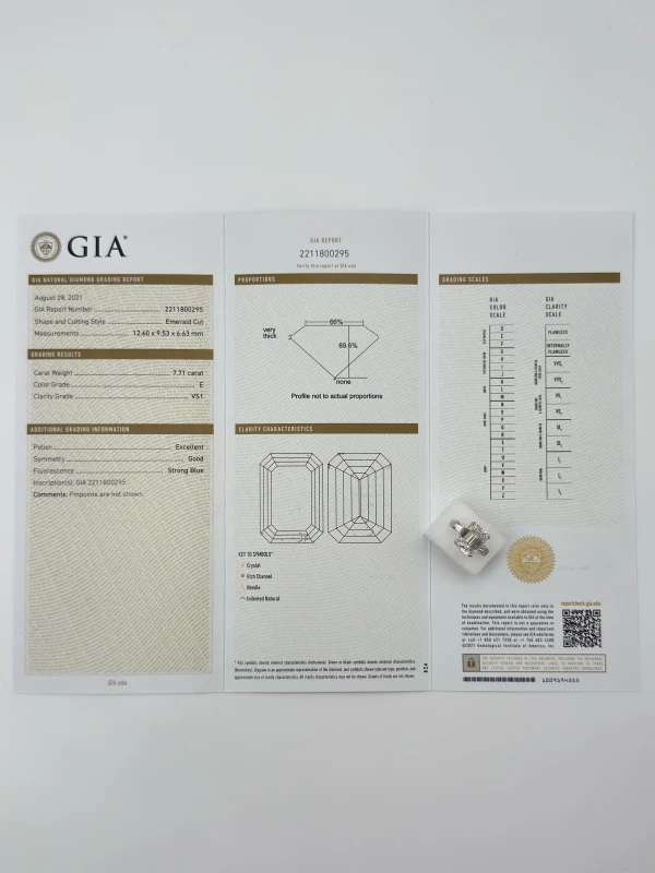 Earrings without a brand EMERALD DIAMONDS 7.71 CT E/VS1 NN7.71 4