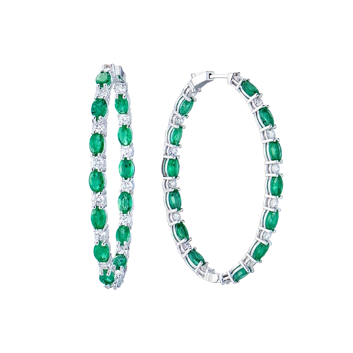 EMERALD 13 CT AND DIAMOND 3.9 CT EARRINGS