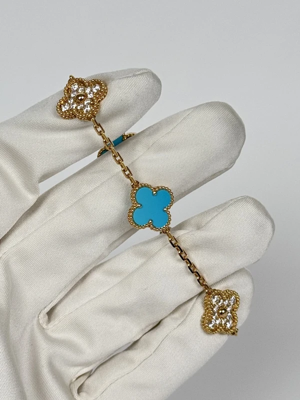 Van Cleef & Arpels LIMITED EDITION VINTAGE ALHAMBRA 5 MOTIFS TURQUOISE DIAMOND VCARPFH300 2