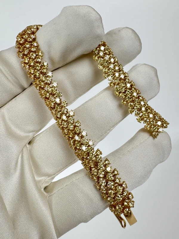 DeRosa ROUND DIAMOND BRACELET 14.16 CT FANCY ORANGE YELLOW VVS-VS (SIZE 16.5) B26191416B 2