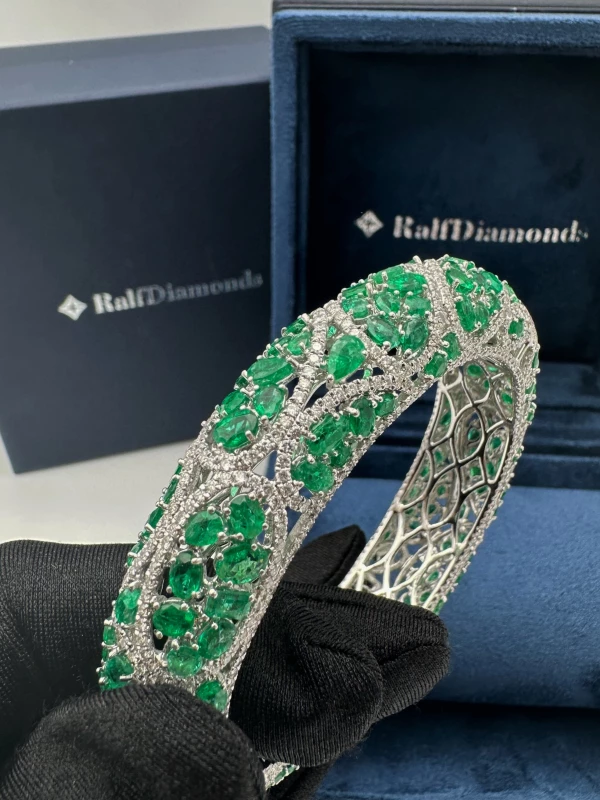 RalfDiamonds EMERALD 26.64 CT & DIAMOND 10.01 CT BRACELET RDEMBRACELET221124 4