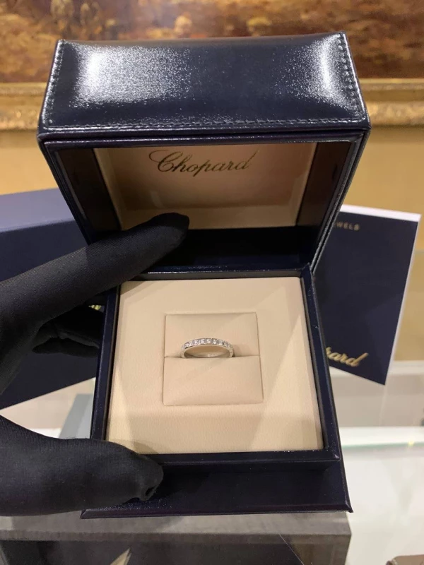 Chopard ICE CUBE FULL DIAMONDS RING, WHITE GOLD (SIZE 54) 827702-1288 10