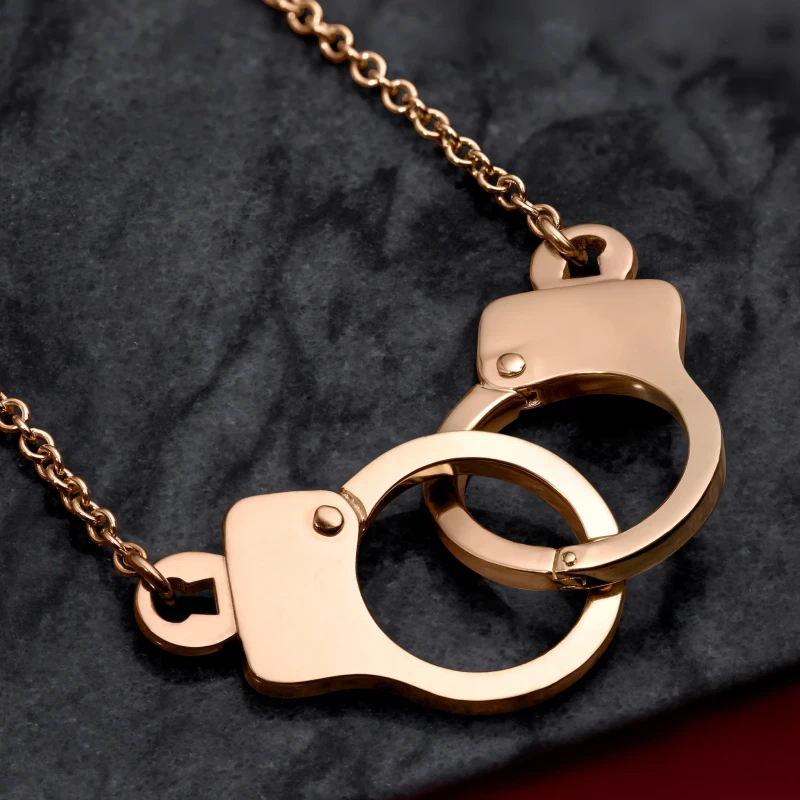 Jacob & Co Love Lockdown Interlocking Necklace 92253314 2