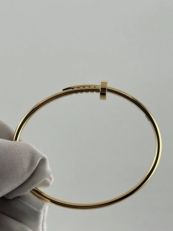 Cartier JUSTE UN CLOU  BRACELET SMALL MODEL (SIZE 15) B6062615 7