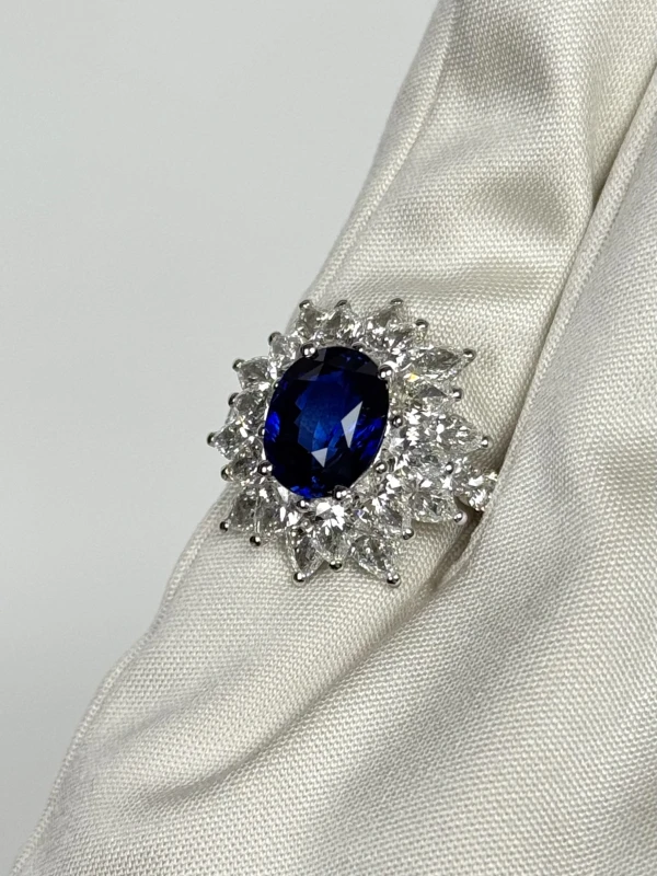 VERDI JEWELLERY КОЛЬЦО С САПФИРОМ 4.02 CT И БРИЛЛИАНТАМИ 4.13 СТ A39L 4