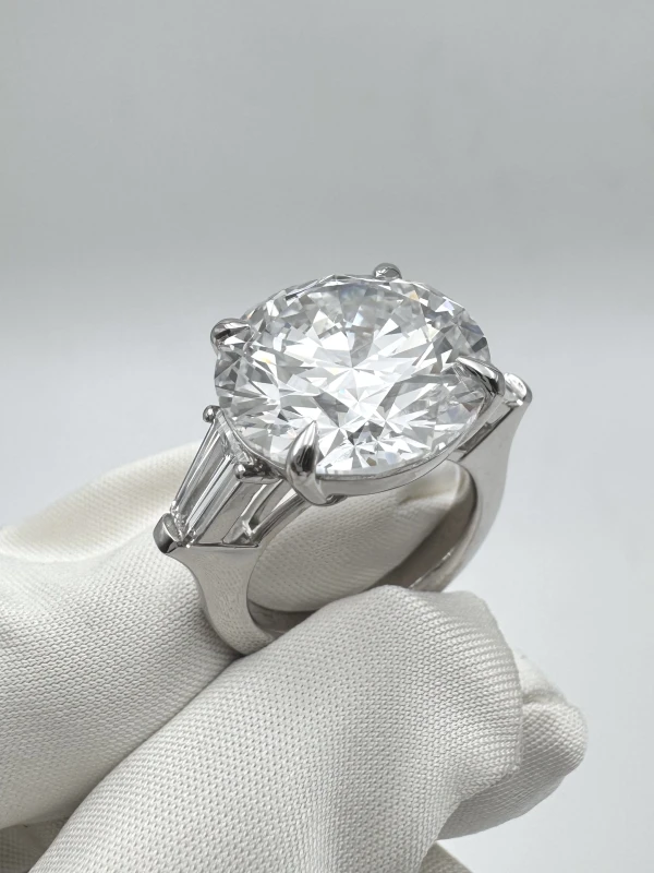 No name DIAMOND 11.91 ct. D/VVS1   GIA 11.91 ct. D/VVS1 5