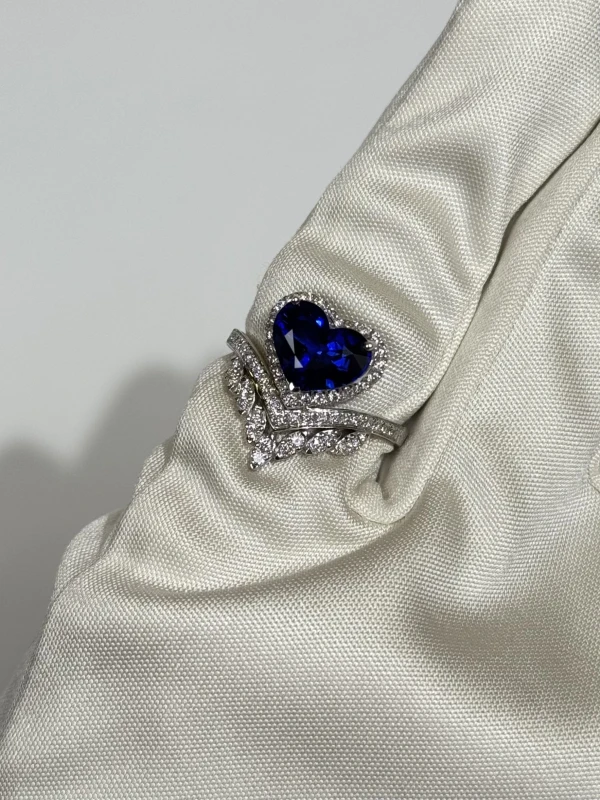 Earrings without a brand SAPPHIRE HEART 3.23 CT RING, ROYAL BLUE NNS3.23 CT 4
