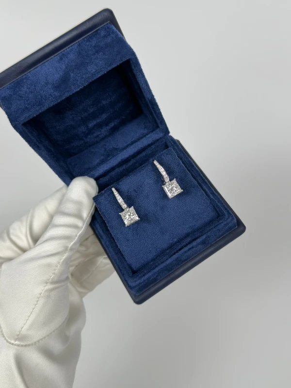 СЕРЬГИ NO NAME PRINCESS DIAMOND 3.01-3.05 ct H/VS1-VVS1 EARRINGS (GIA) NN3.01-3.05ct H/VS1-VVS1 GIA 6