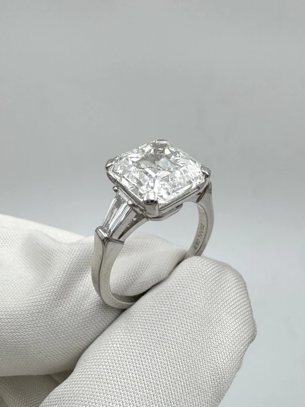 No name ASHER DIAMOND 4.60 CT I/VVS2 RING (SIZE 52) GIA NN4.60I 3