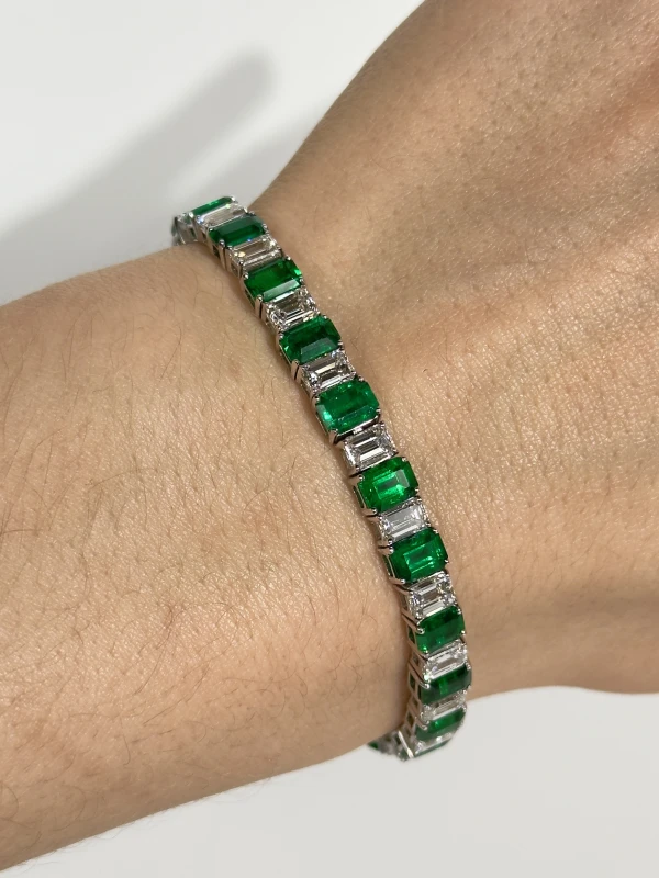 Earrings without a brand EMERALD 9.65 CT AND DIAMOND 11.26 CT BRACELET NN9.65CT 3