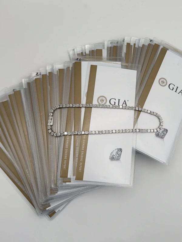 Earrings without a brand SQUARE EMERALD DIAMONDS 77.55 CT G/VVS2-VS1-VS2 NECKLACE (GIA) NN77.55CT 7