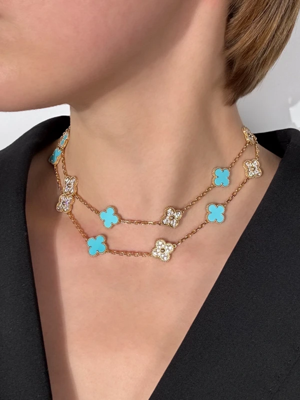 Van Cleef & Arpels. Van Cleef & Arpels Vintage Alhambra 20 Motif Necklace Turquoise Diamonds & Yellow 18K Gold Hardware VCA turquoise 2