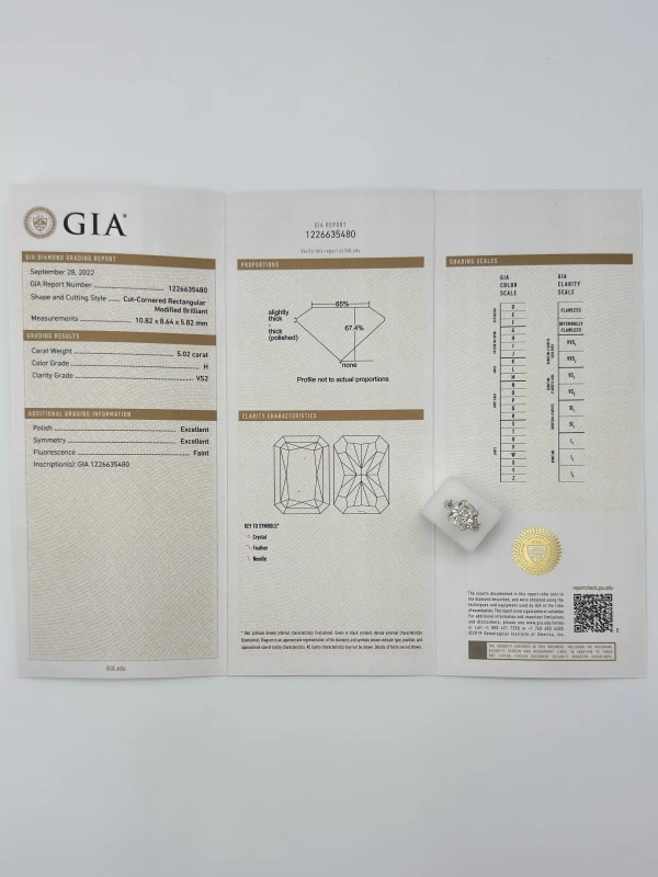 СЕРЬГИ NO NAME КОЛЬЦО С БРИЛЛИАНТОМ 5.02 СТ H/VS2 (GIA) NN5.02 CT H/VS2 (GIA) 4