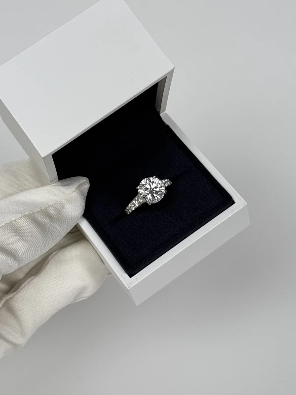 De Beers ROUND DIAMOND 3.08 CT FLAWLESS/D RING (NEW) B47823 6