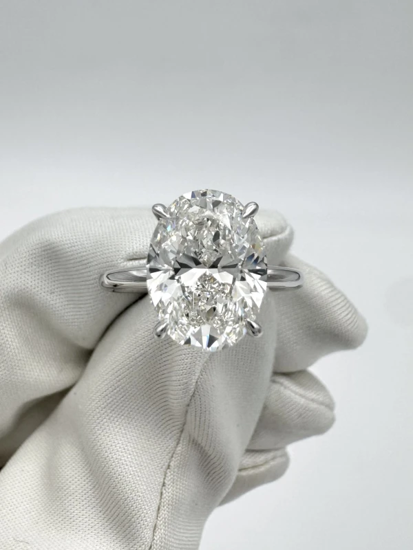No name OVAL DIAMOND 4.00 CT H/VS1 RING (SIZE 52) GIA 120858 4.00H/VS1 2