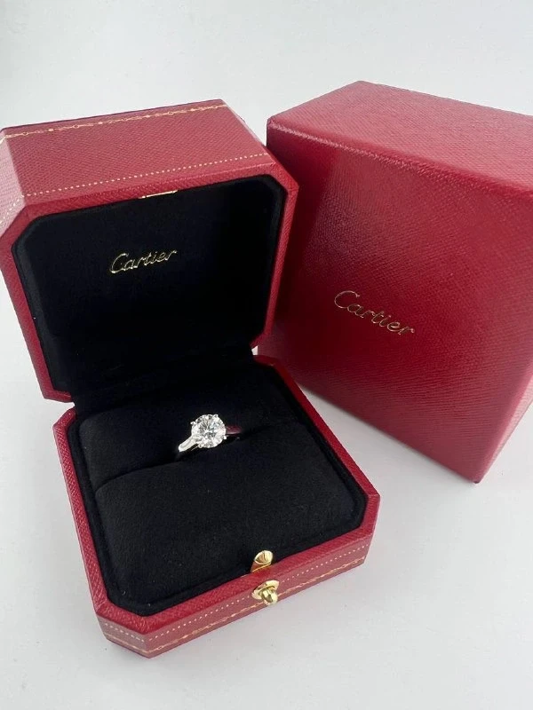 Cartier SOLITAIRE 1895 2.11 CT F/VVS1 RING (GIA) CR2.11F/VVS1 2