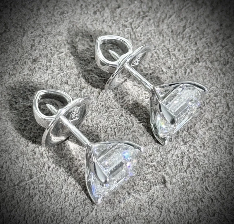 Earrings without a brand СЕРЬГИ С БРИЛЛИАНТАМИ  2.01-2.01 E/VS2 2.01-2.01 E/VS2 3