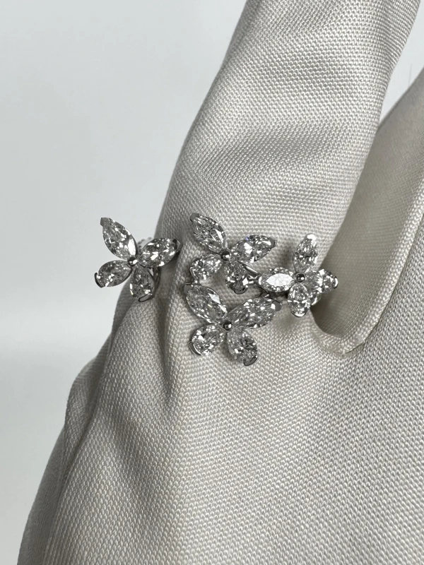 DeRosa Butterfly Diamond 1.80 ct Ring (SIZE 54) R546021 3