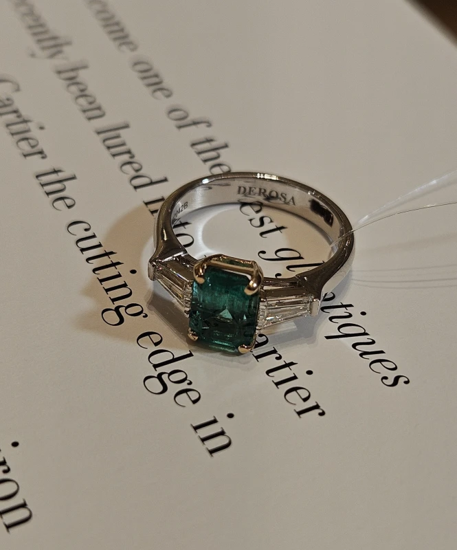 DeRosa OCTAGON EMERALD RING 1.58 CT R4202042B 5