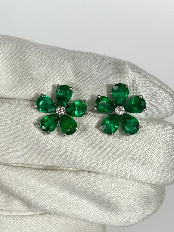 DeRosa FLOWER EMERALD 6.77 CT VIVID GREEN EARRINGS E747687 3