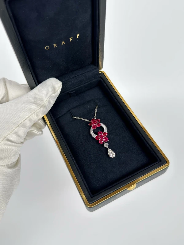Graff ROSETTE RUBY & DIAMOND PENDANT RGP340 4