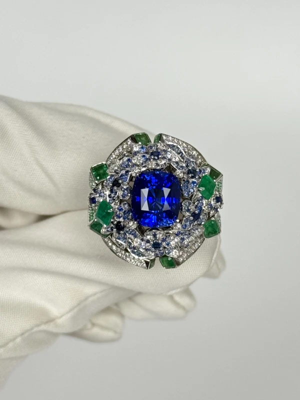 RUBEUS CUSHION SAPPHIRE 5.10 CT  PEACOCK BLUE RING (SIZE 54) RUBEUS 2