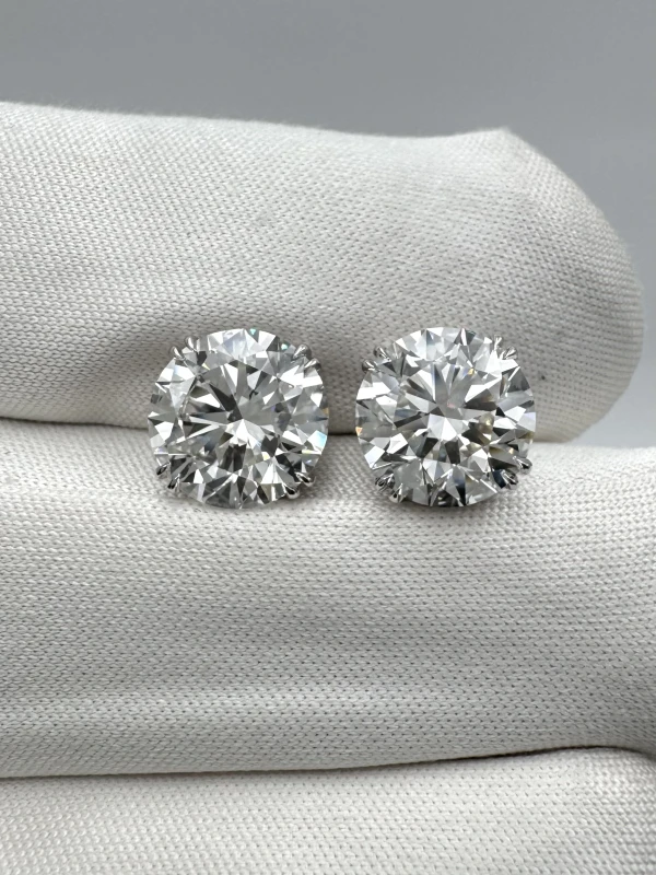 Maximilian СЕРЬГИ-ПУСЕТЫ С БРИЛЛИАНТАМИ 3.02-3.00 CT G-H/VS1 M2.50-2.51 4