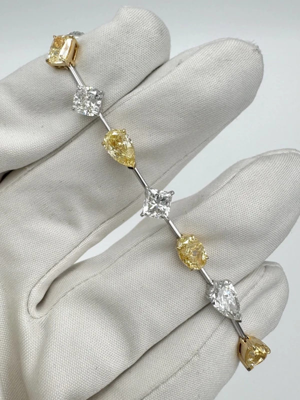 No name MIXCUT CUT DIAMONDS 15.03 CT BRACELET (GIA) NN 15.03 CT 3