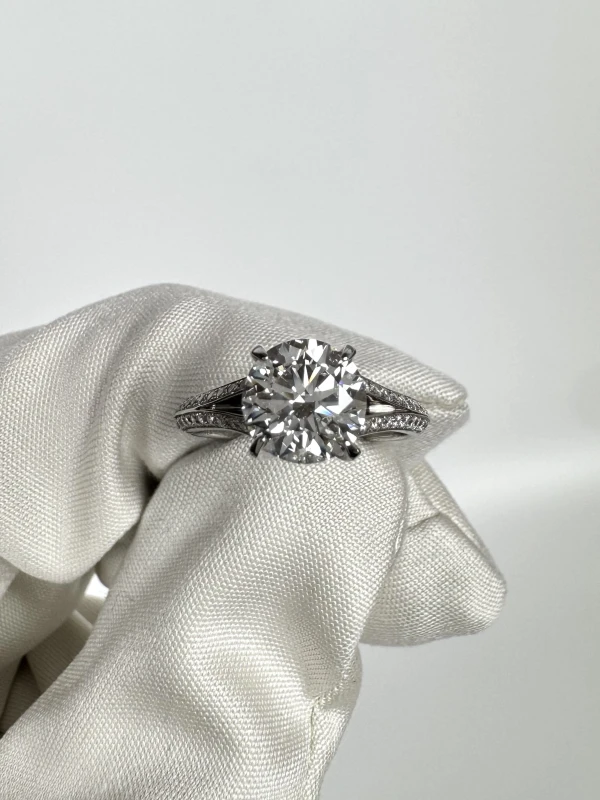 GRAFF ROUND DIAMOND 1.57 CT G/VVS1 RING gr1.57ct 2