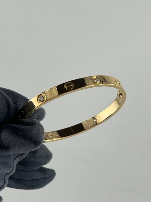 Cartier LOVE BRACELET, 4 DIAMONDS, YELLOW GOLD (SIZE 17) B6035917 7