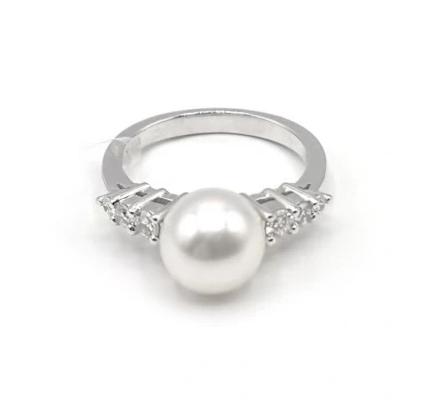 Мikimoto  AKOYA PEARL 8-8.5 MM AND DIAMOND 0.31 CT RING RJ2AW1538D 1