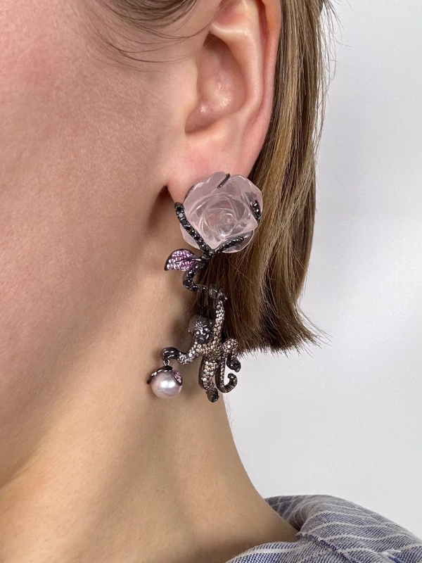 LYDIA COURTEILLE JEWELRY  MONKEY EARRING 552084 2