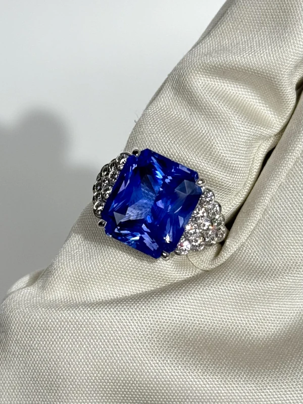 Adler SAPHIRE 11.88 CT RING (SIZE 52) ADLER1030 4