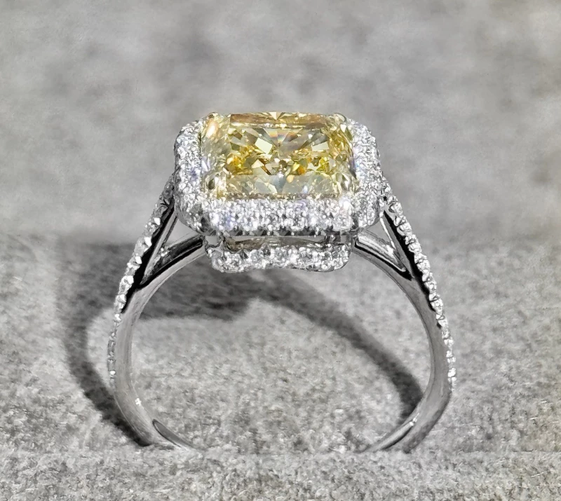 СЕРЬГИ NO NAME DIAMOND RING 3.15 CT FBY/SI1 3.15 ct FBY/SI1 3