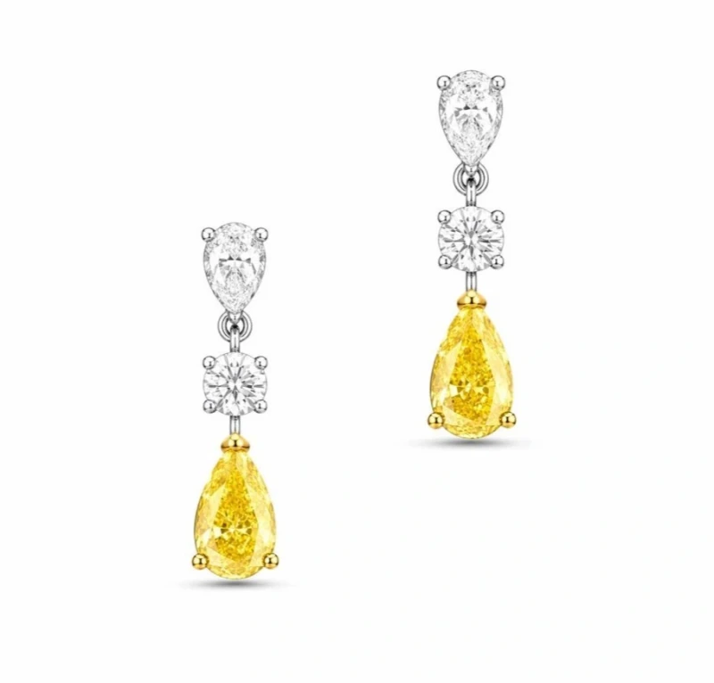 YELLOW PEAR DIAMOND EARRINGS 2.72 CT (GIA)