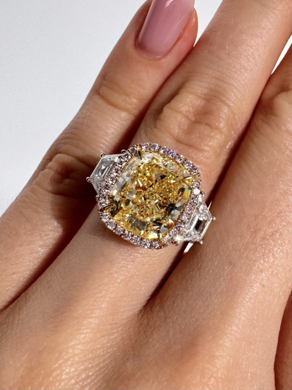 СЕРЬГИ NO NAME DIAMOND RING 7.78 CT FY/VS2 (GIA) 7.78 CT FY/VS2 4