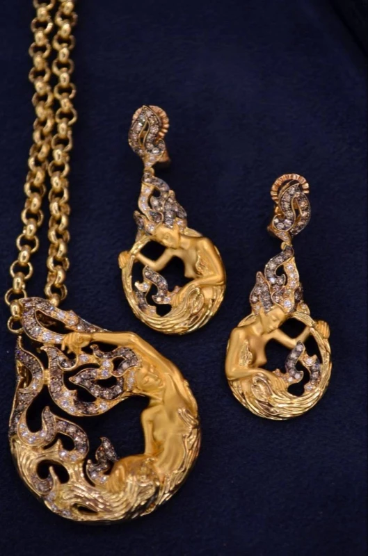 MAGERIT New Fire Diosa DIAMOND PAVE SET, YELLOW GOLD SET Earrings/Necklace 4