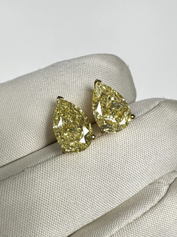 No name Fancy Yellow Pear Shape Diamond 3.02 - 3.01 ct Earrings (GIA) NN3.02-3.01FY 6