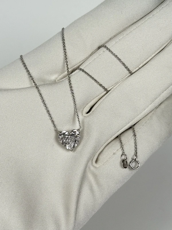СЕРЬГИ NO NAME HEART DIAMOND 3.23 CT D/FLAWLESS PENDANT ( TYPE IIa) (GIA) NN3.23CT D/FLAWLESS 4