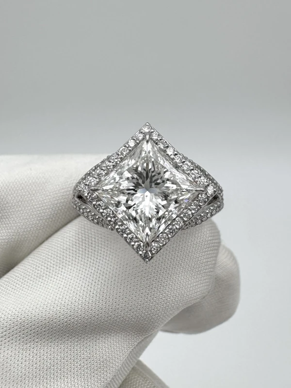 Earrings without a brand PRINCESS DIAMOND 3.03 CT G/SI1 RING (GIA) nn3.03G/SI 2