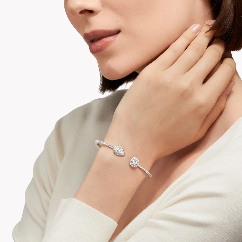 Graff Icon Round and Pear Shape Open Diamond Bangle (SIZE M) RGB504-165 2